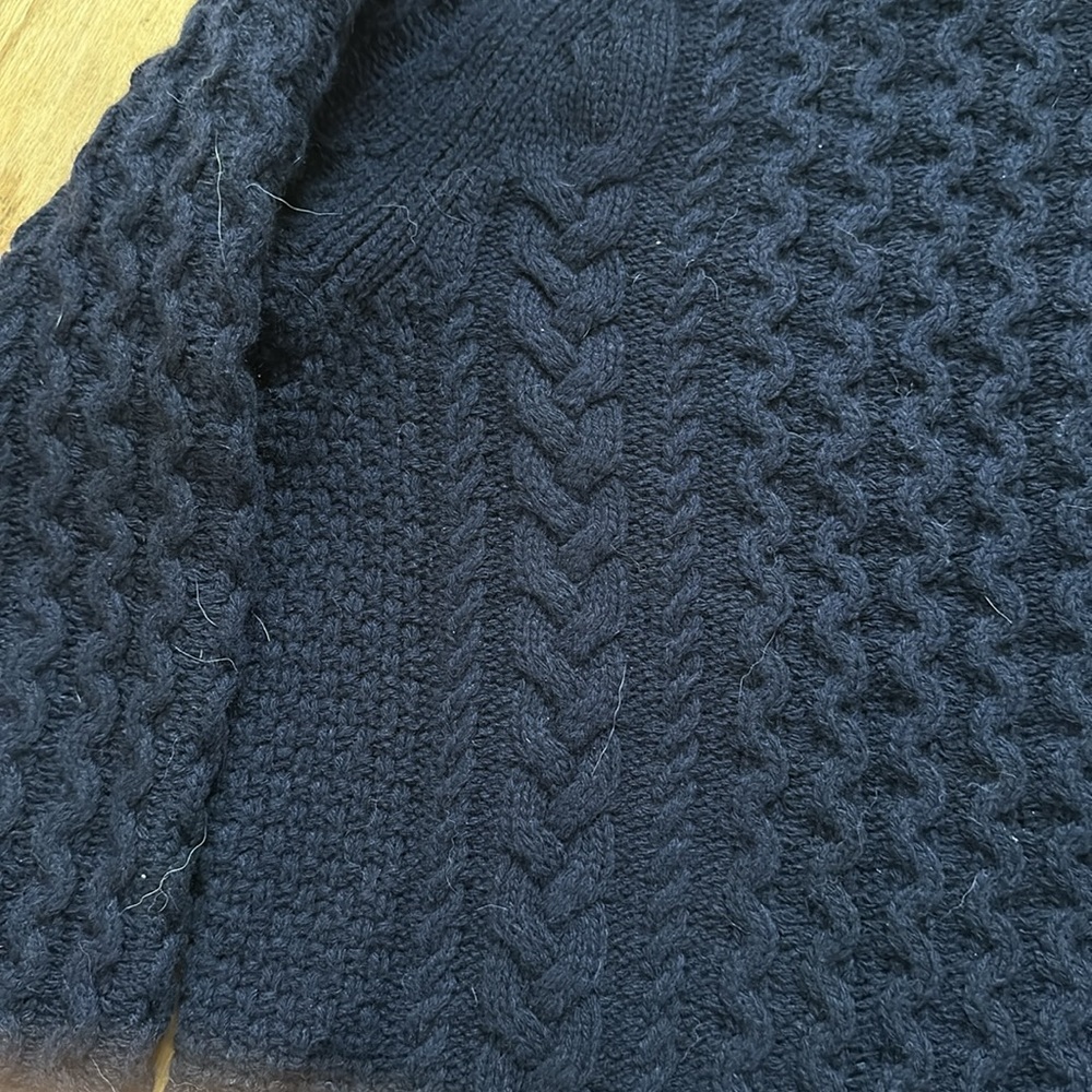 NWT recycled wool blend cable knit crew neck sweater - Picture 3 of 6